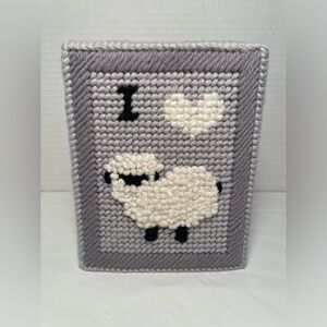 Vintage Handmade Needlepoint Tissue Box Cover